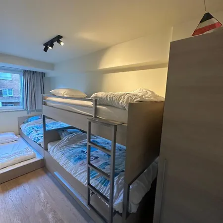 شقة Volledig Gerenoveerd Appartement Voor Zes Personen Met Frontaal Zeezicht Op De Zeedijk Van Westende ميدل كيرك